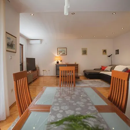 Comfort Sea View Apartment Dugi Rat Exteriör bild