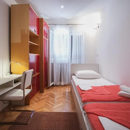 Comfort Sea View Apartment Dugi Rat Exteriör bild