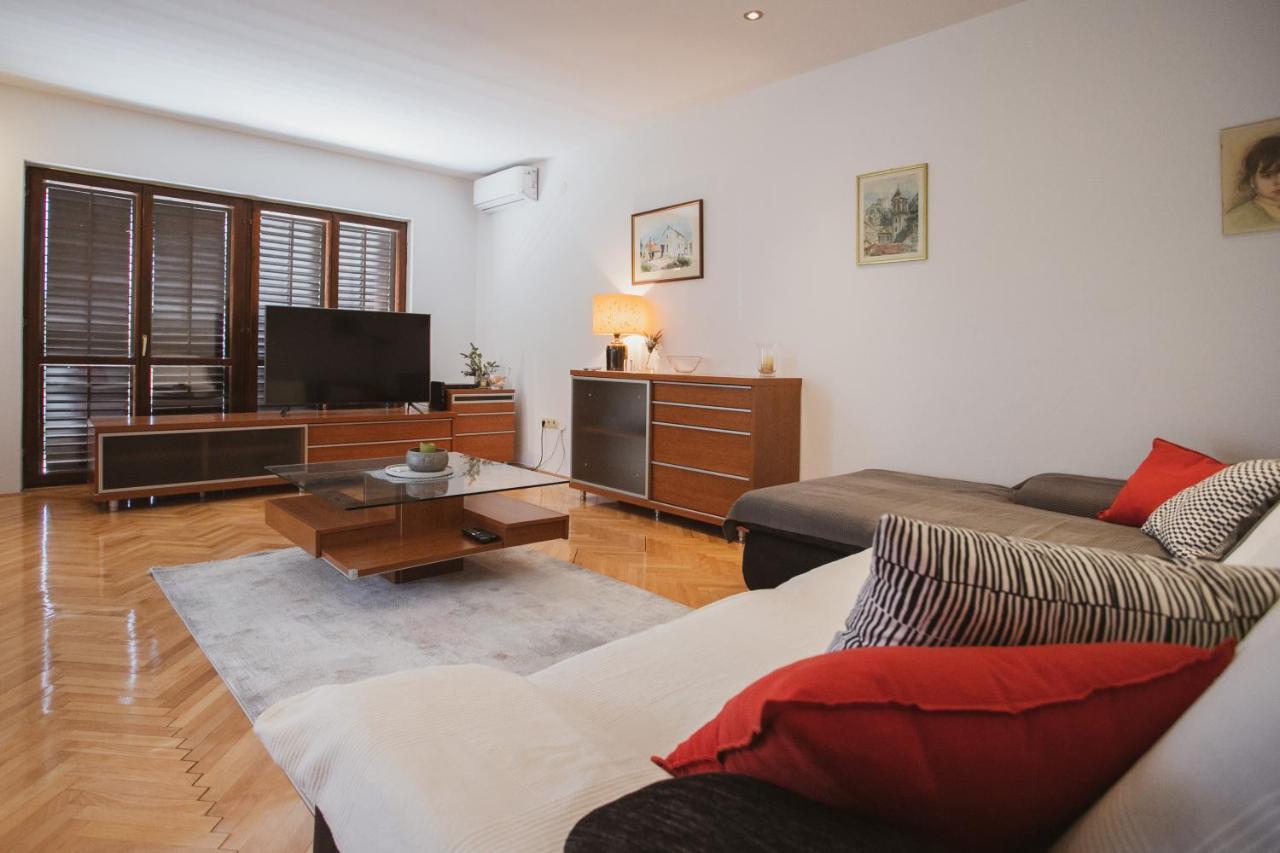 Comfort Sea View Apartment